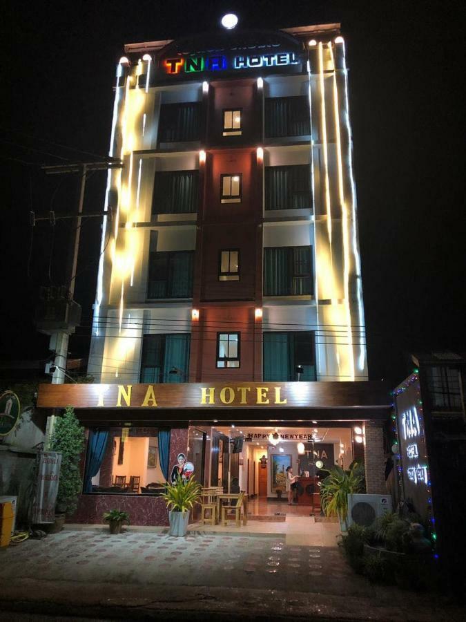 Tna Hotel 万荣 外观 照片